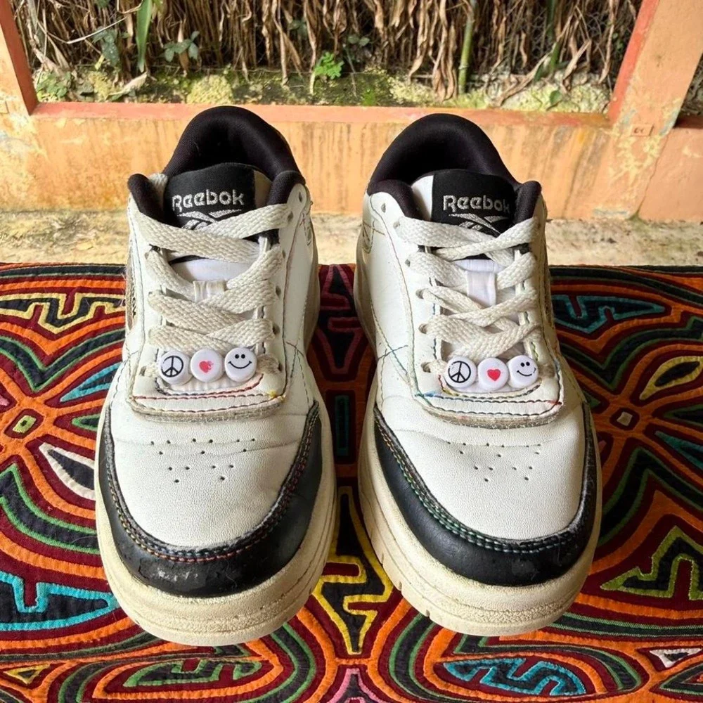 Reebok Club C Kids Size‎ 11 Sneakers Extra Emoji Fun Colorful Rainbow
